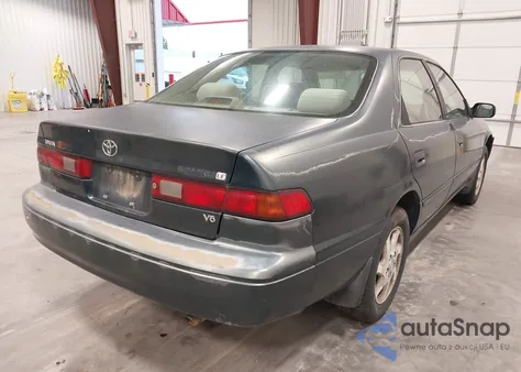 1998 Toyota Camry Le V6 from USA, damaged, VIN JT2BF22K4W0131645